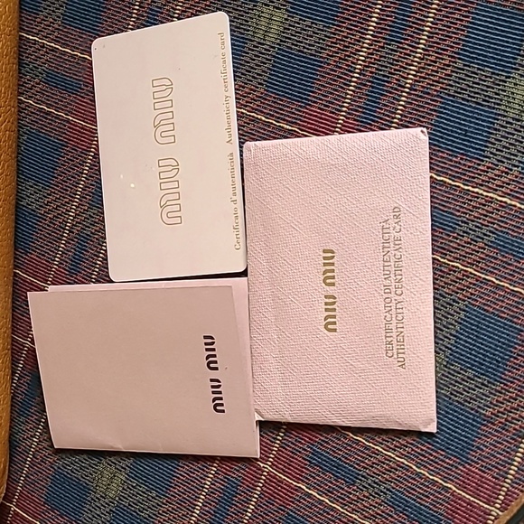 Miu Miu Madras Convertible hobo bag - Picture 11 of 16